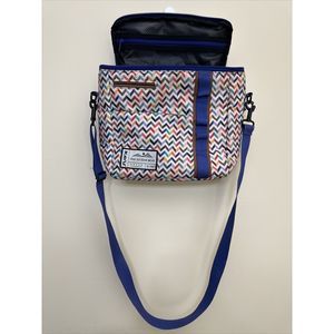KAVU Spender cooler Taffy Chevron Snack Sack Insulated Crossbody Cooler Bag